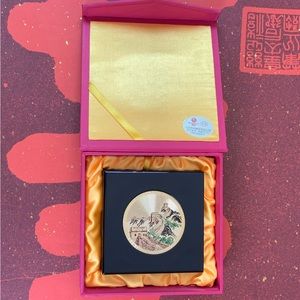 Great Wall of China box.